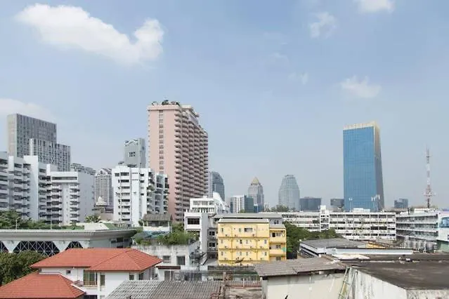 Cloud No 5 Generous Space N Quiet Heart Bkk Apartment *