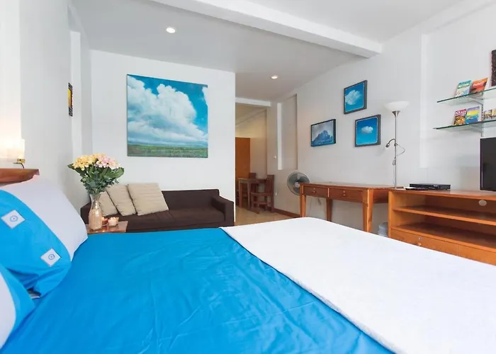 Cloud No 5 Generous Space N Quiet Heart Bkk Apartment *