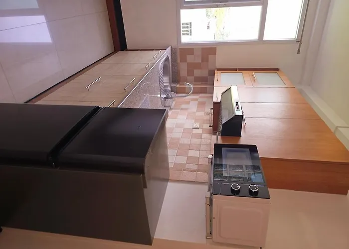 Cloud No 5 Generous Space N Quiet Heart Bkk Apartment *